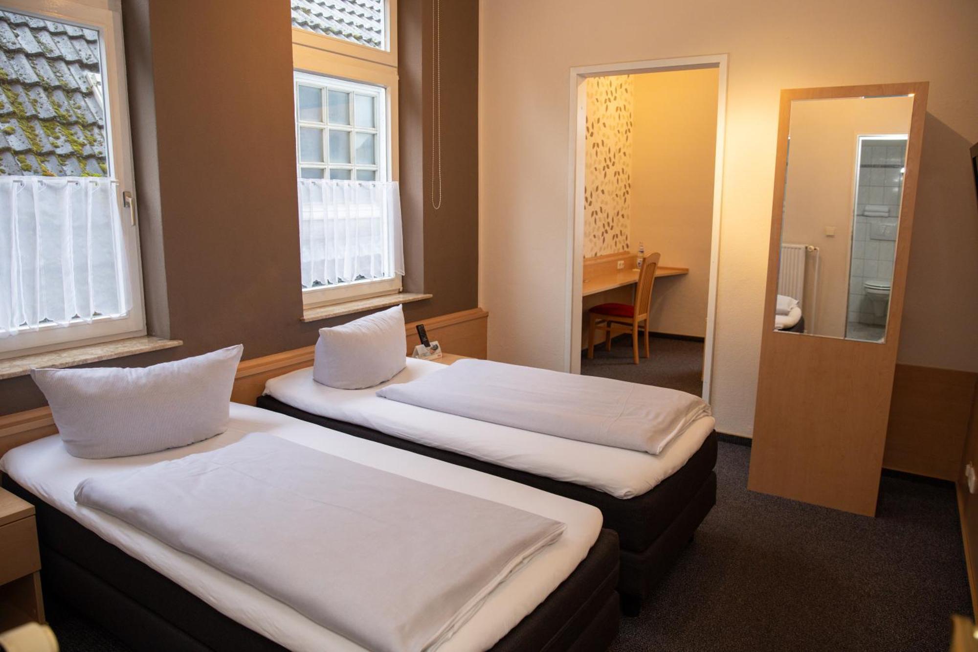 Hotel Zur Linde Meldorf Eksteriør bilde