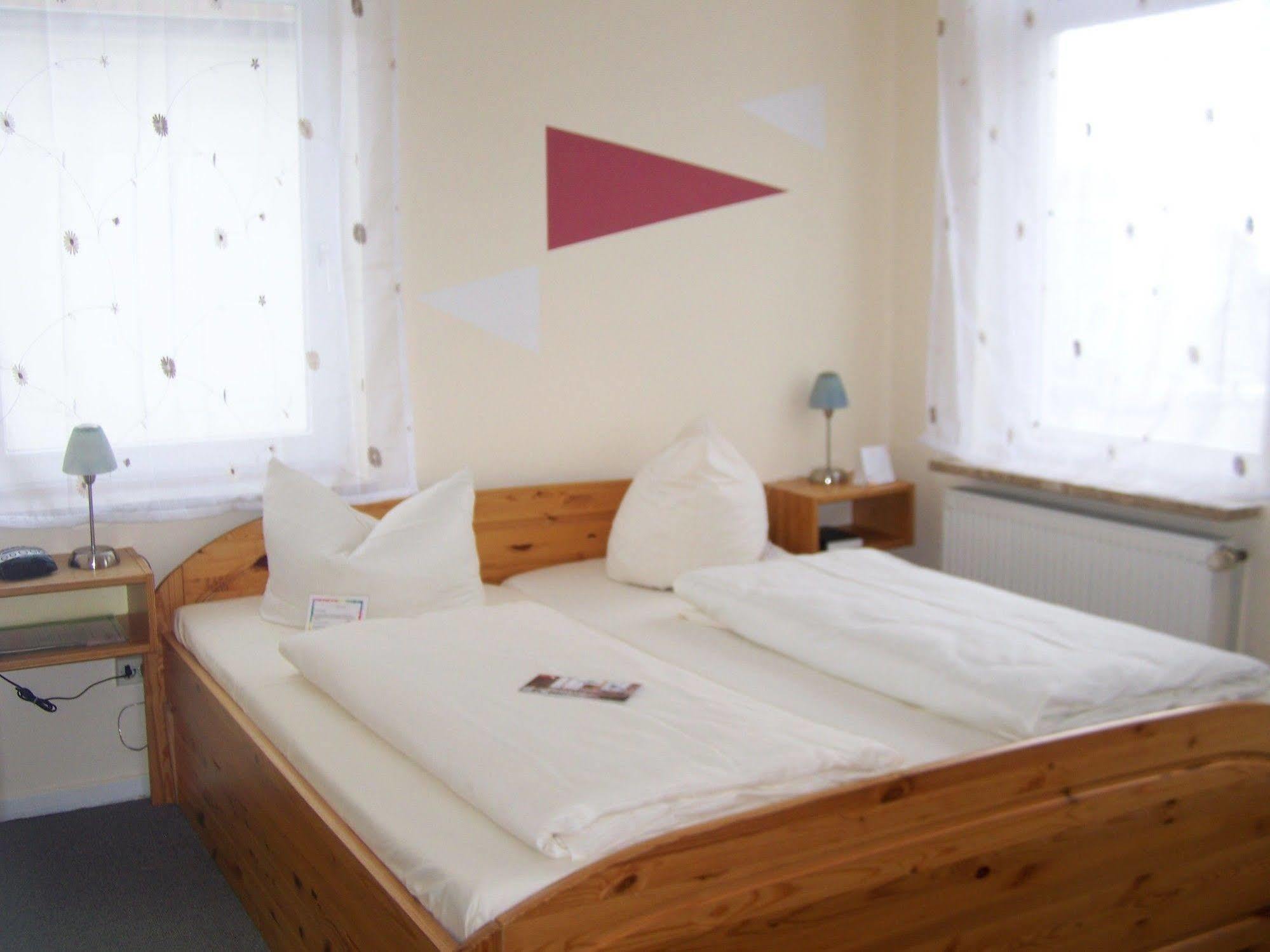 Hotel Zur Linde Meldorf Eksteriør bilde